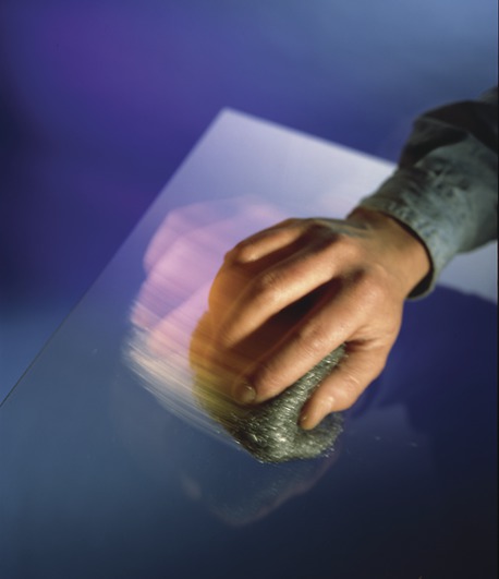 Harc coated polikarbonatno steklo